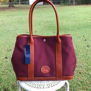 NEW!!! Dooney and Bourke Nylon Layla Tote Cranberry